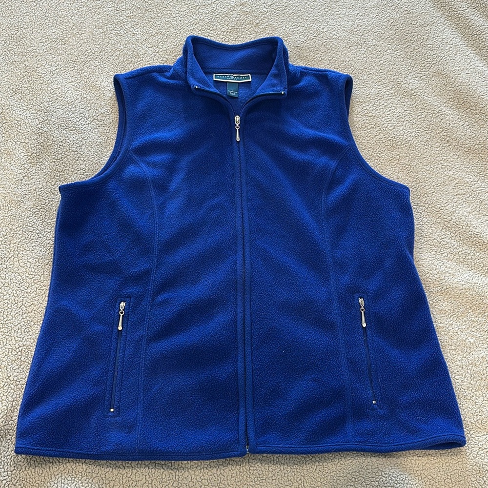 Karen Scott Sport Fleese Vest